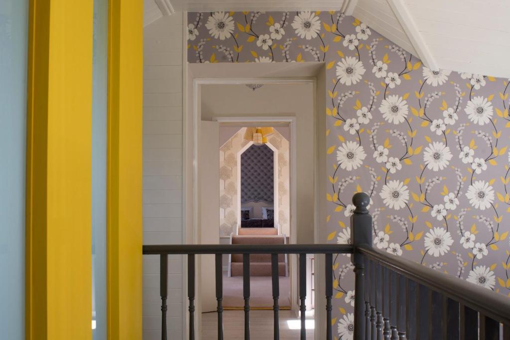 Ty Croeso Boutique B&B Крикгауел Номер фото